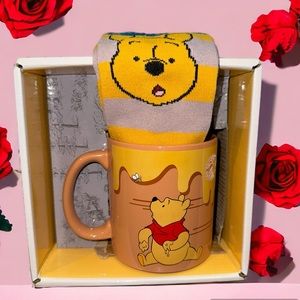 Winnie the Pooh Mug & Sock Set - Open Box/New W/O Tags